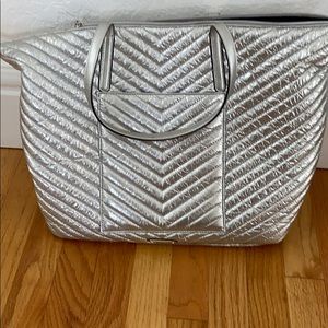 Rebecca Minkoff Chevron Quilted HANDBAG